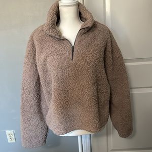 Sherpa Pullover. Quarter Zip. large